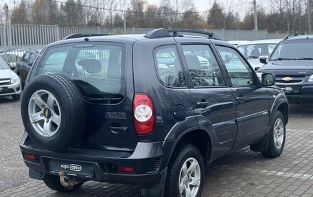 Chevrolet Niva I рестайлинг, 2017 год, 673 900 рублей, 7 фотография