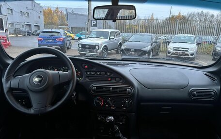 Chevrolet Niva I рестайлинг, 2017 год, 673 900 рублей, 13 фотография