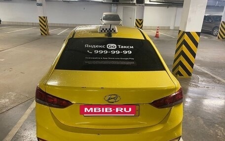 Hyundai Solaris II рестайлинг, 2018 год, 720 000 рублей, 5 фотография