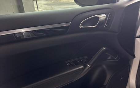 Porsche Cayenne III, 2010 год, 2 100 000 рублей, 4 фотография