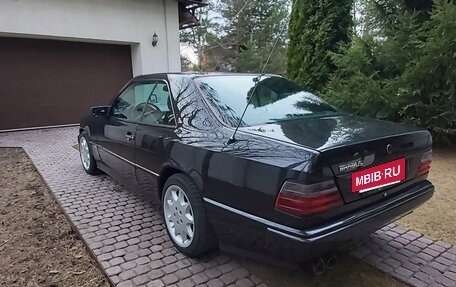 Mercedes-Benz E-Класс, 1994 год, 3 500 000 рублей, 5 фотография