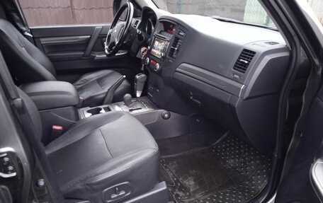 Mitsubishi Pajero IV, 2012 год, 2 550 000 рублей, 4 фотография