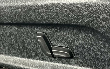 Mercedes-Benz C-Класс, 2018 год, 3 599 000 рублей, 31 фотография