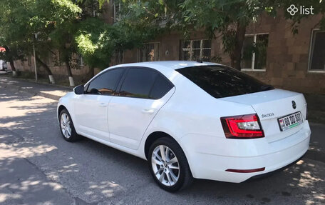 Skoda Octavia, 2017 год, 1 750 000 рублей, 8 фотография