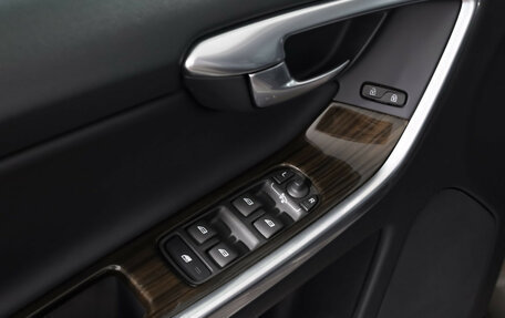 Volvo XC60 II, 2017 год, 2 225 000 рублей, 14 фотография