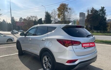 Hyundai Santa Fe III рестайлинг, 2017 год, 2 500 000 рублей, 4 фотография