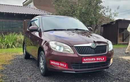 Skoda Fabia II, 2011 год, 450 000 рублей, 1 фотография