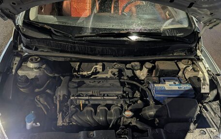 Hyundai Solaris II рестайлинг, 2011 год, 570 000 рублей, 10 фотография