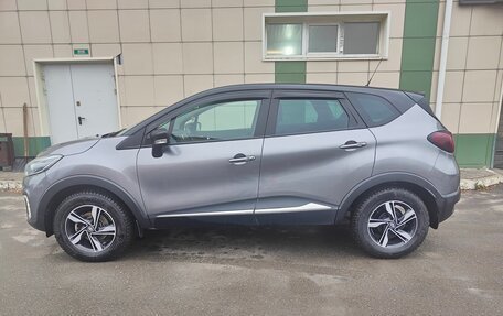 Renault Kaptur I рестайлинг, 2019 год, 1 550 000 рублей, 4 фотография