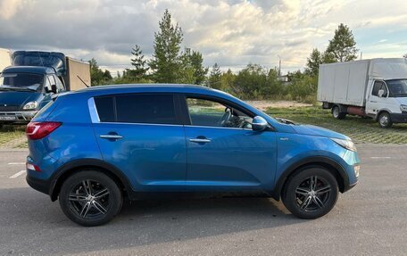 KIA Sportage III, 2013 год, 1 350 000 рублей, 2 фотография