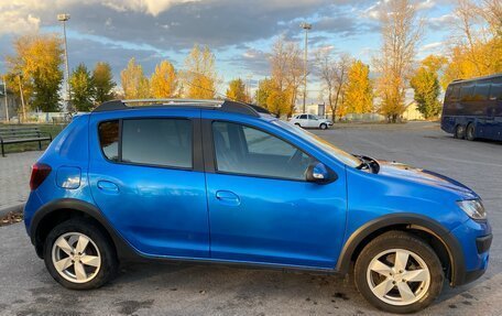 Renault Sandero II рестайлинг, 2015 год, 880 000 рублей, 4 фотография