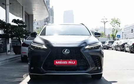 Lexus NX, 2022 год, 3 900 000 рублей, 2 фотография