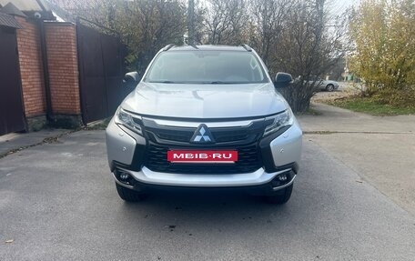 Mitsubishi Pajero Sport III рестайлинг, 2019 год, 2 500 000 рублей, 2 фотография