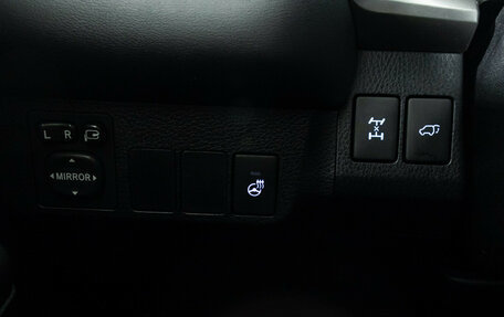 Toyota RAV4, 2019 год, 2 599 700 рублей, 19 фотография