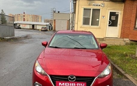 Mazda 3, 2015 год, 1 100 000 рублей, 2 фотография