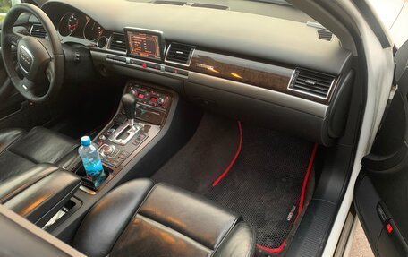 Audi A8, 2006 год, 1 199 000 рублей, 14 фотография