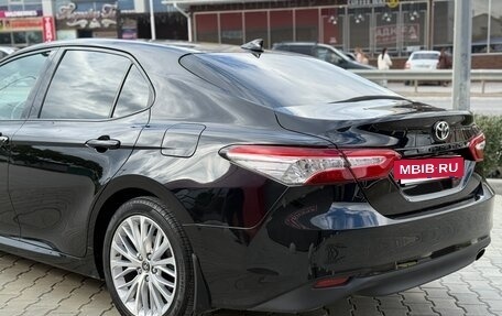 Toyota Camry, 2018 год, 2 800 000 рублей, 5 фотография