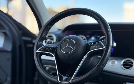 Mercedes-Benz E-Класс, 2021 год, 2 650 000 рублей, 7 фотография