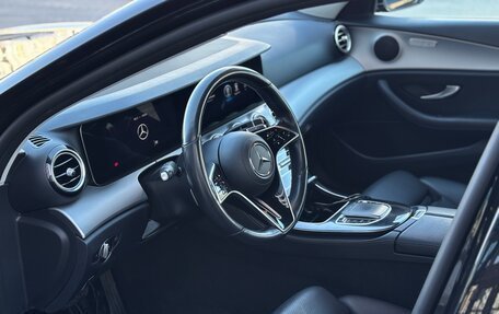 Mercedes-Benz E-Класс, 2021 год, 2 650 000 рублей, 11 фотография