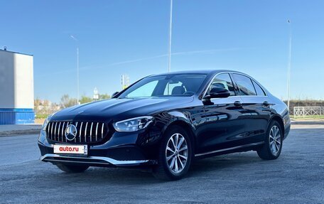 Mercedes-Benz E-Класс, 2021 год, 2 650 000 рублей, 10 фотография