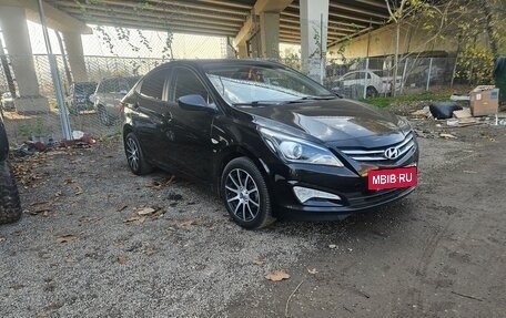 Hyundai Solaris II рестайлинг, 2015 год, 973 000 рублей, 2 фотография