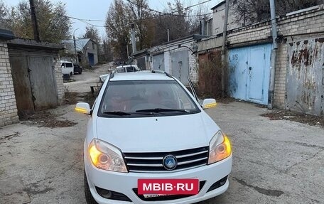 Geely MK Cross I, 2013 год, 180 000 рублей, 2 фотография