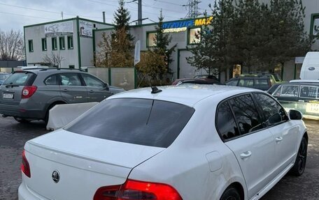 Skoda Superb III рестайлинг, 2009 год, 3 фотография