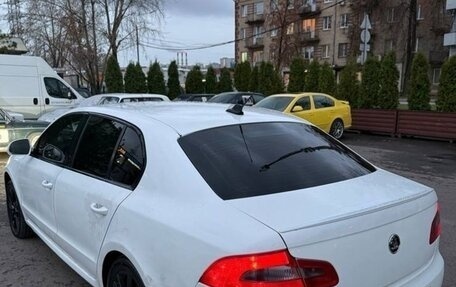 Skoda Superb III рестайлинг, 2009 год, 2 фотография