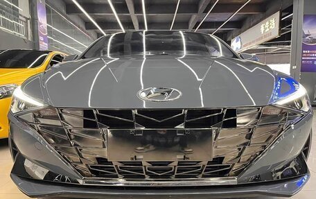 Hyundai Elantra, 2022 год, 1 600 000 рублей, 2 фотография