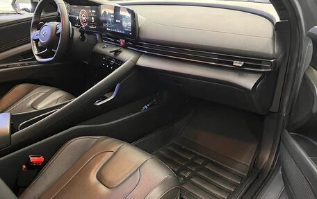 Hyundai Elantra, 2022 год, 1 600 000 рублей, 9 фотография