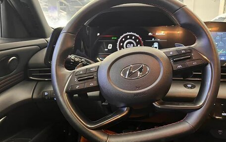 Hyundai Elantra, 2022 год, 1 600 000 рублей, 12 фотография