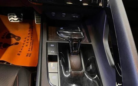 Hyundai Elantra, 2022 год, 1 600 000 рублей, 11 фотография