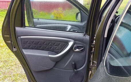 Renault Duster I рестайлинг, 2016 год, 1 200 000 рублей, 24 фотография