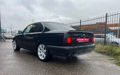 BMW 5 серия, 1993 год, 680 000 рублей, 3 фотография