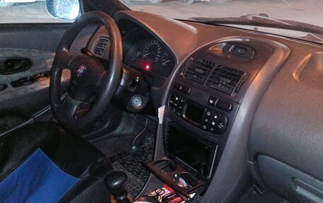 Mitsubishi Carisma I, 1998 год, 140 000 рублей, 7 фотография