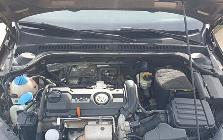 Volkswagen Jetta VI, 2011 год, 930 000 рублей, 19 фотография