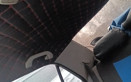 Mitsubishi Carisma I, 1998 год, 140 000 рублей, 14 фотография