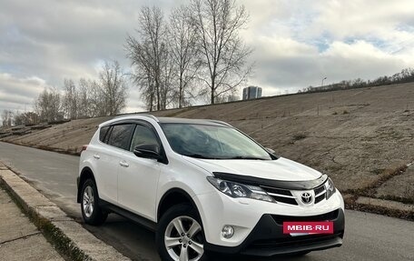Toyota RAV4, 2012 год, 1 499 000 рублей, 4 фотография