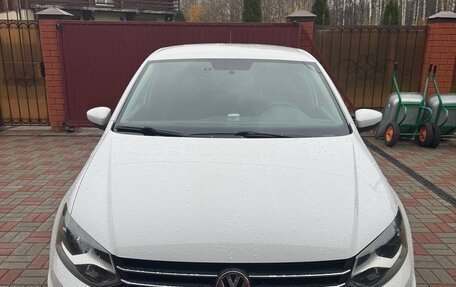 Volkswagen Polo VI (EU Market), 2018 год, 1 100 000 рублей, 2 фотография