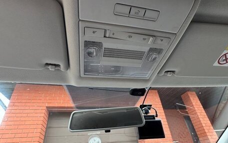 Volkswagen Polo VI (EU Market), 2018 год, 1 100 000 рублей, 13 фотография