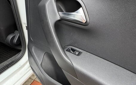 Volkswagen Polo VI (EU Market), 2018 год, 1 100 000 рублей, 20 фотография