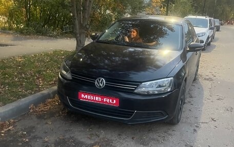 Volkswagen Jetta VI, 2014 год, 650 000 рублей, 1 фотография