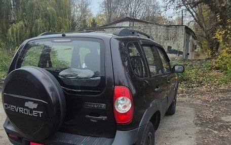 Chevrolet Niva I рестайлинг, 2010 год, 495 000 рублей, 1 фотография