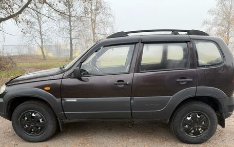 Chevrolet Niva I рестайлинг, 2010 год, 495 000 рублей, 14 фотография