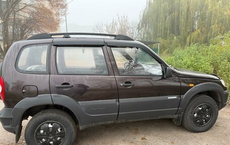 Chevrolet Niva I рестайлинг, 2010 год, 495 000 рублей, 12 фотография