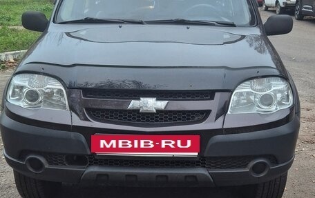 Chevrolet Niva I рестайлинг, 2010 год, 495 000 рублей, 8 фотография