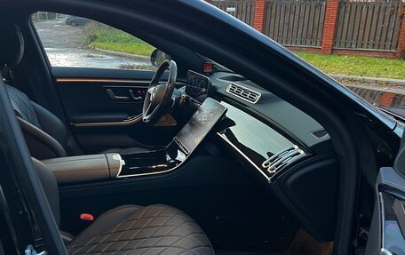 Mercedes-Benz S-Класс, 2021 год, 13 000 000 рублей, 15 фотография