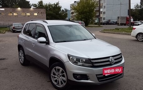 Volkswagen Tiguan I, 2011 год, 865 000 рублей, 2 фотография