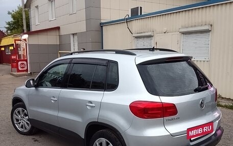 Volkswagen Tiguan I, 2011 год, 865 000 рублей, 4 фотография