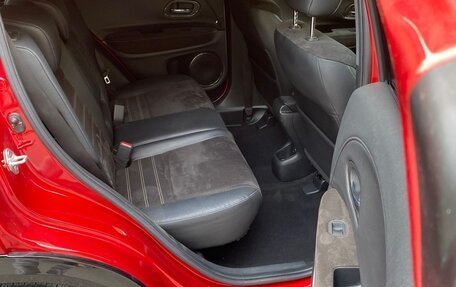 Honda Vezel, 2017 год, 1 900 000 рублей, 5 фотография